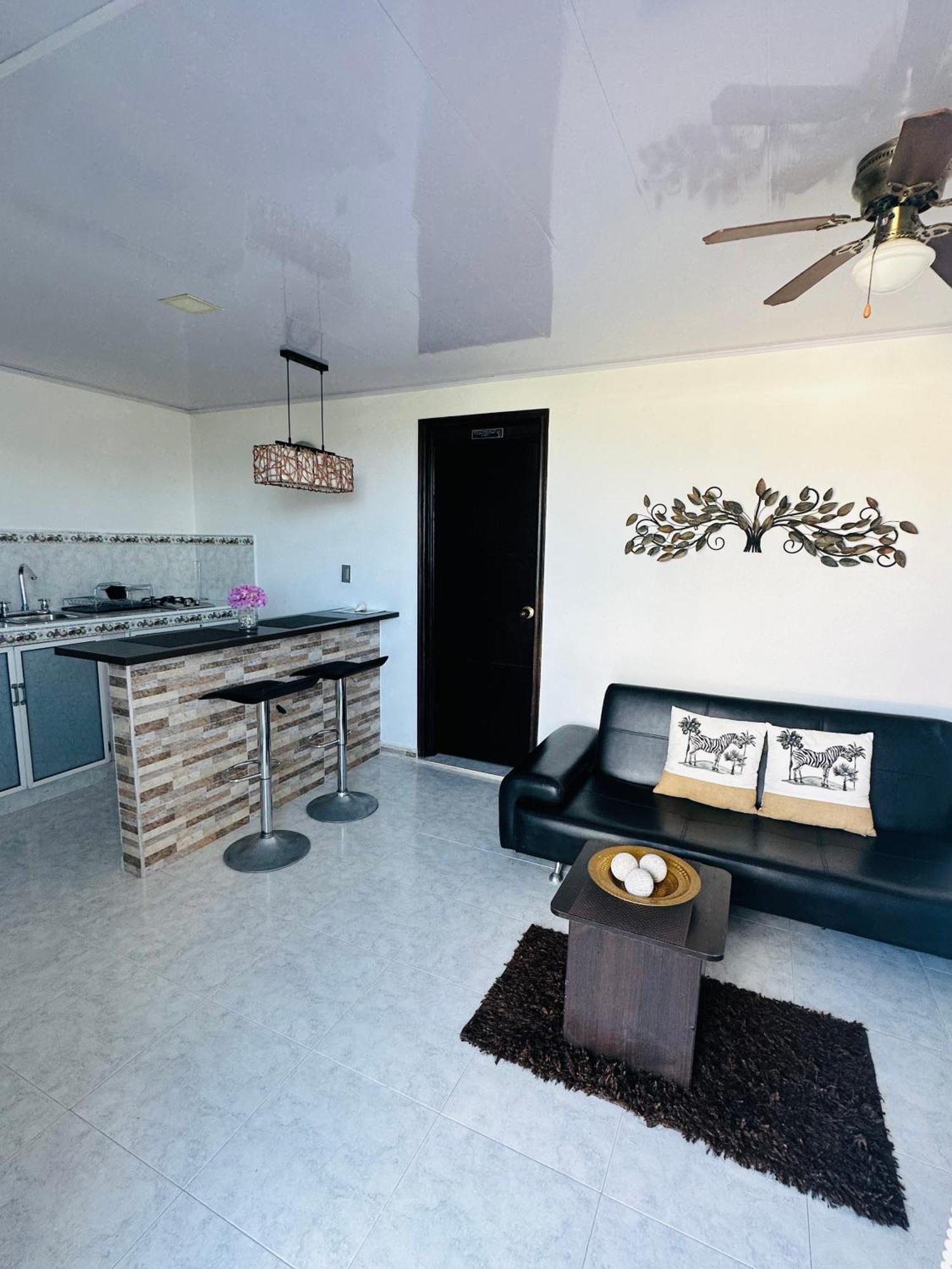 Posada Lkjay Providencia Isla Экстерьер фото